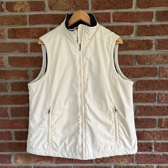 L.L. Bean Jackets & Blazers - LL Bean Lined Vest.   Womens Large. Pockets.  EUC